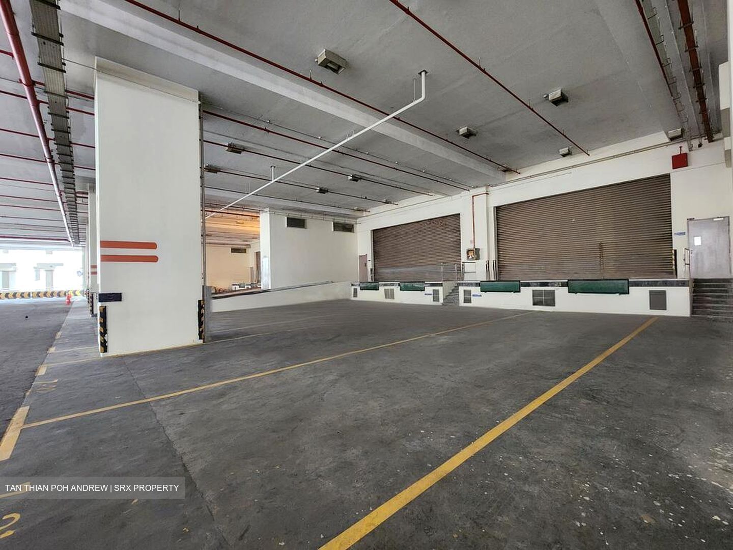 Jurong Port Road (D22), Warehouse #483777521